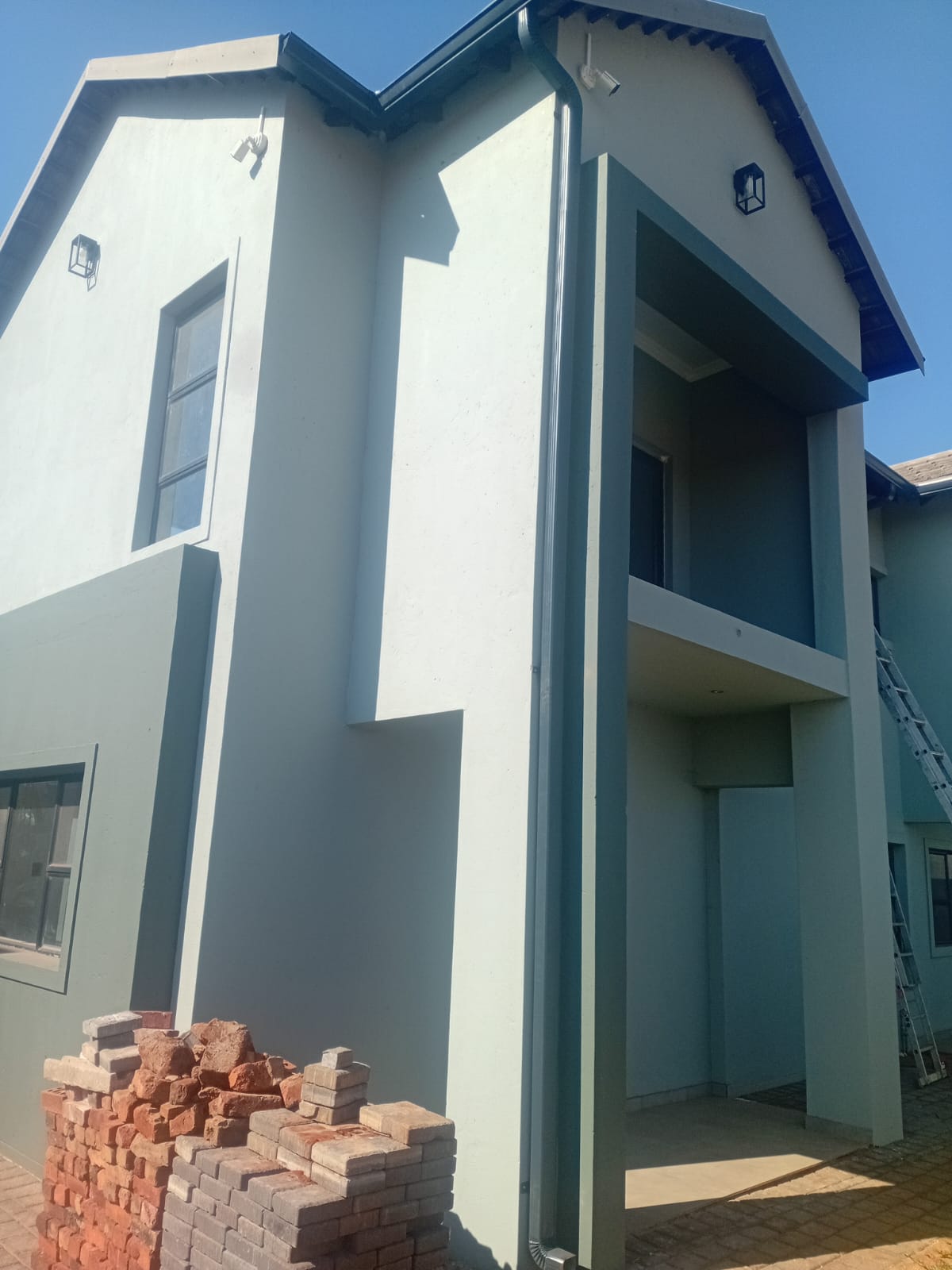 Globe Gutter seamless gutter installation