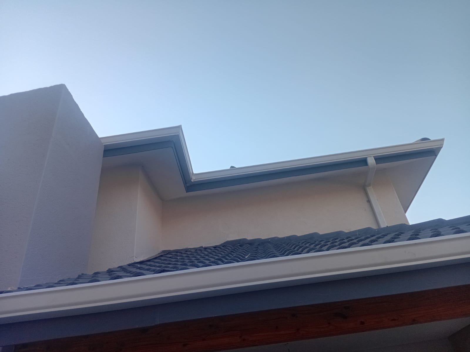 Seamless gutter installation by Globe Gutter